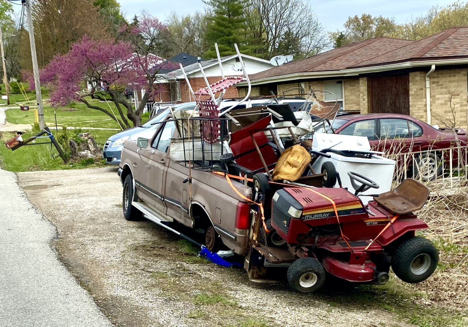 Truck Full Of Junk Smays